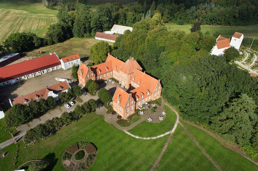 Sophiendal Manor Hotel Låsby Eksteriør billede