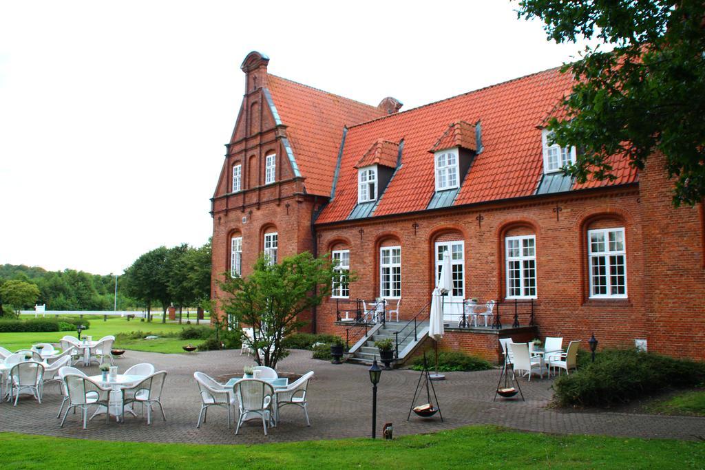 Sophiendal Manor Hotel Låsby Eksteriør billede