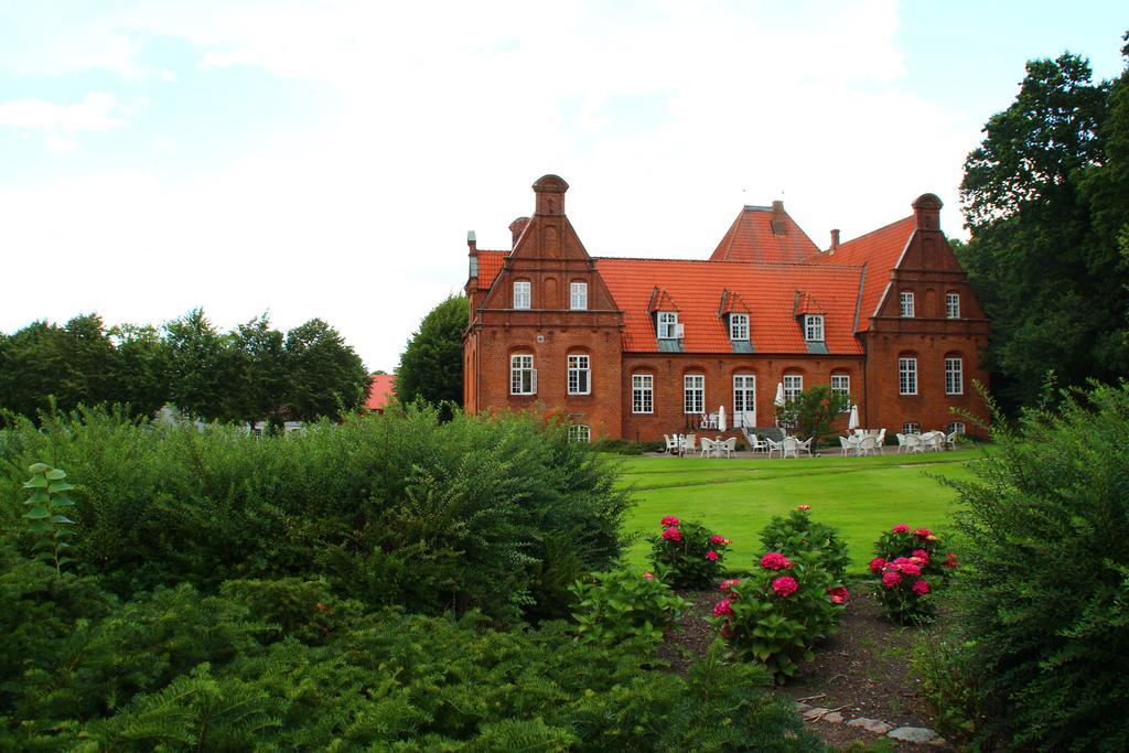 Sophiendal Manor Hotel Låsby Eksteriør billede